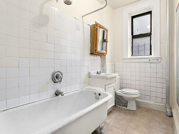 4th image of 540 W 146th St APT 32