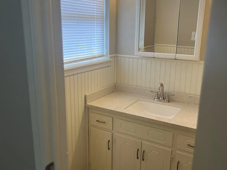 6213 NW Birch Ave — Photo 18