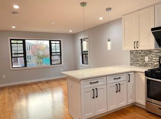 6907 229th St #1, Oakland Gardens, NY 11364