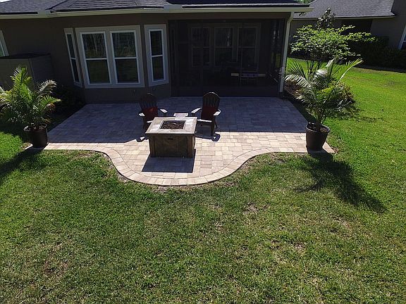 3rd image of 156 N Torwood Dr