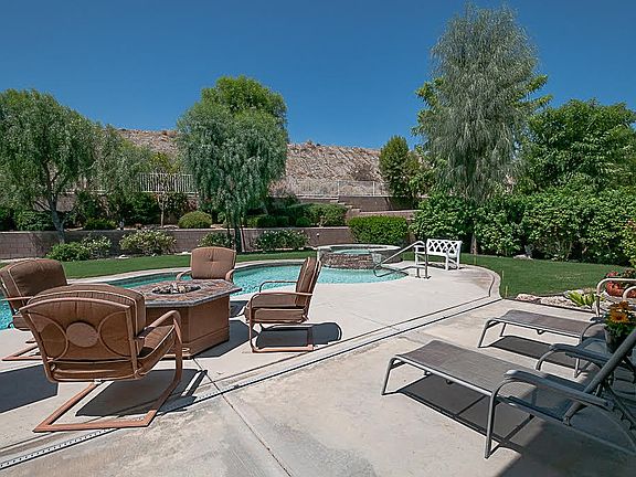 5th image of 60835 Living Stone Dr
