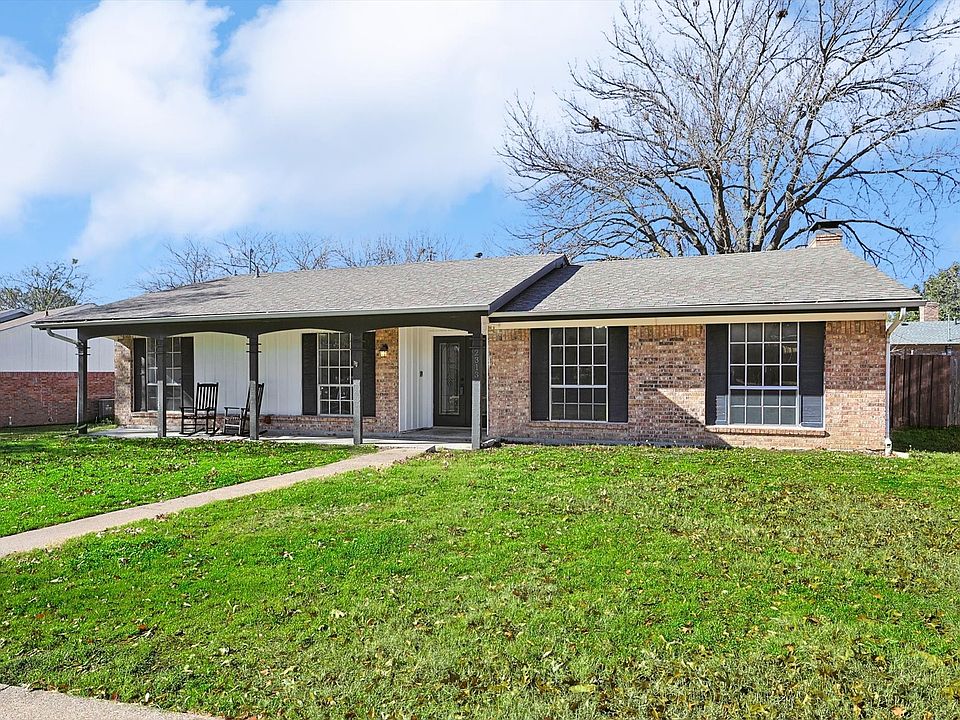 1st image of 2313 Louise Ln
