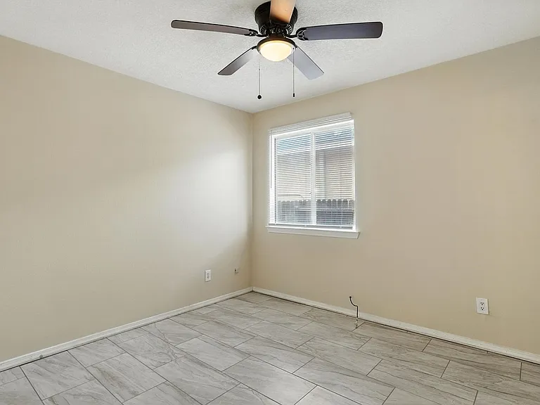 6505 Evesham Rd NW — Photo 22