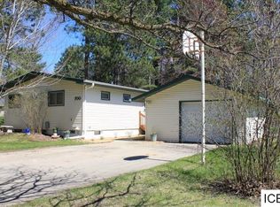 700 Walter Ave, Grand Rapids, MN 55744