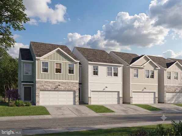6038 Freestone Blvd, Middletown, DE 19709