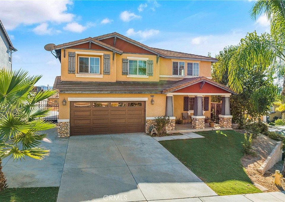 1st image of 38482 Clearbrook Dr