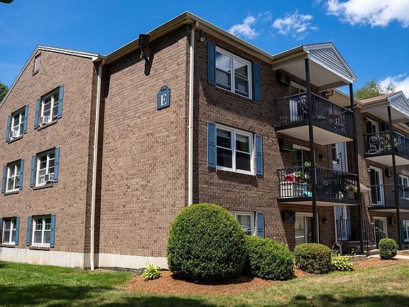 5th image of 610 S Franklin St APT E201