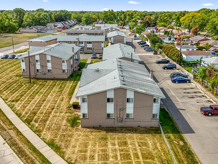 550 Harrison Blvd — Photo 29