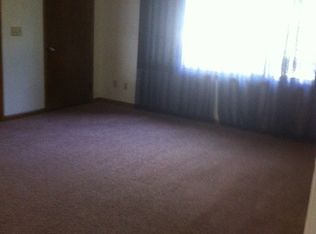 2001 Macarthur Rd, Waukesha, WI 53188