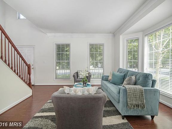 4th image of 18233 Lyles Dr