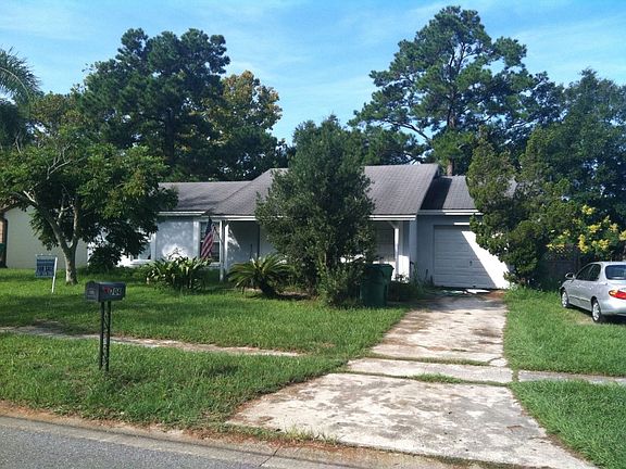 3rd image of 704 S Edgemon Ave