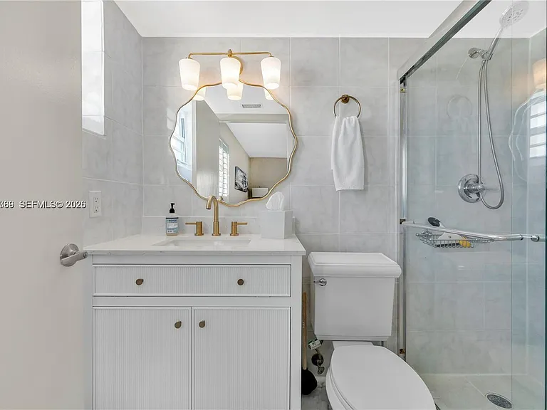 1418 Collins Ave #504 — Photo 12