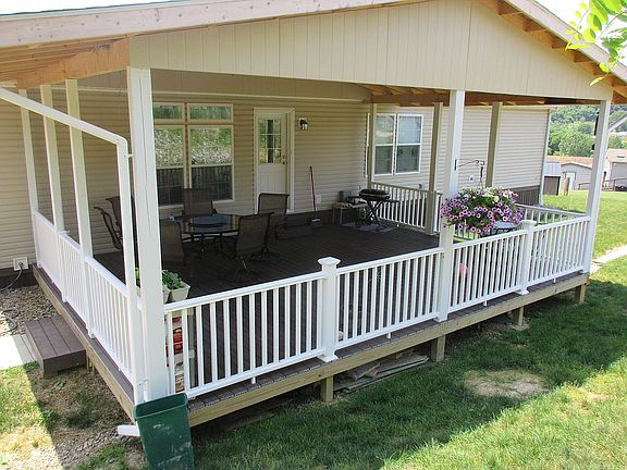 18 x 24 Composite Deck