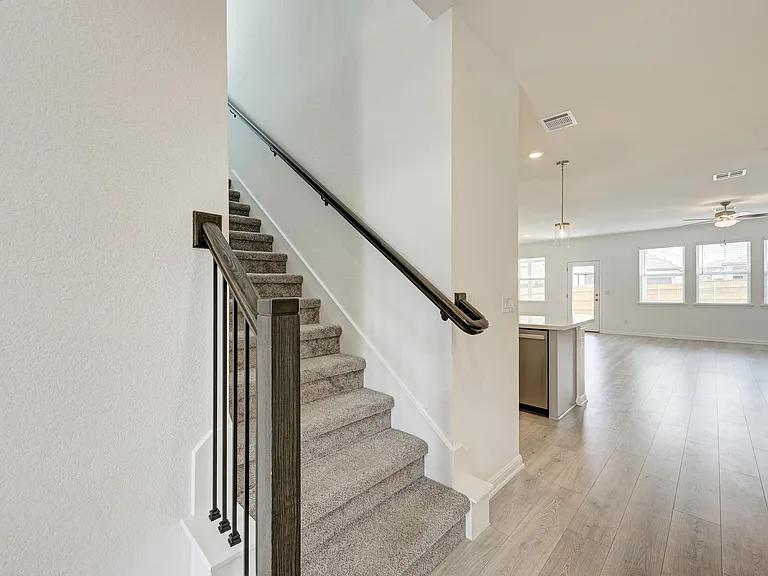 345 Andesite Trl — Photo 24