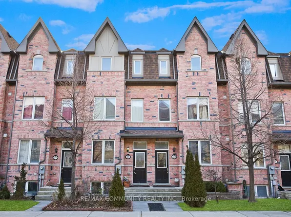 25 Kawneer Ter, Toronto, ON M1P 0C2