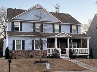 221 Creek View Ln, Acworth, GA 30102