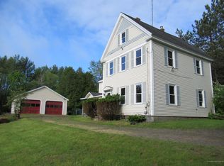 924 Northern Ave, Farmingdale, ME 04344