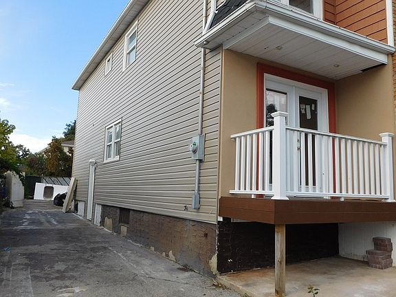 4th image of 40 Heinz Ave
