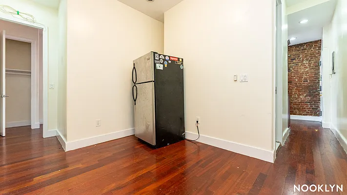 Rented by Nooklyn NYC LLC | media 6