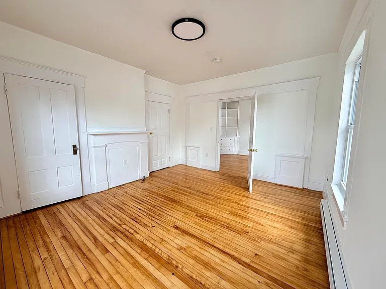 28 Brook St #2 — Photo 17