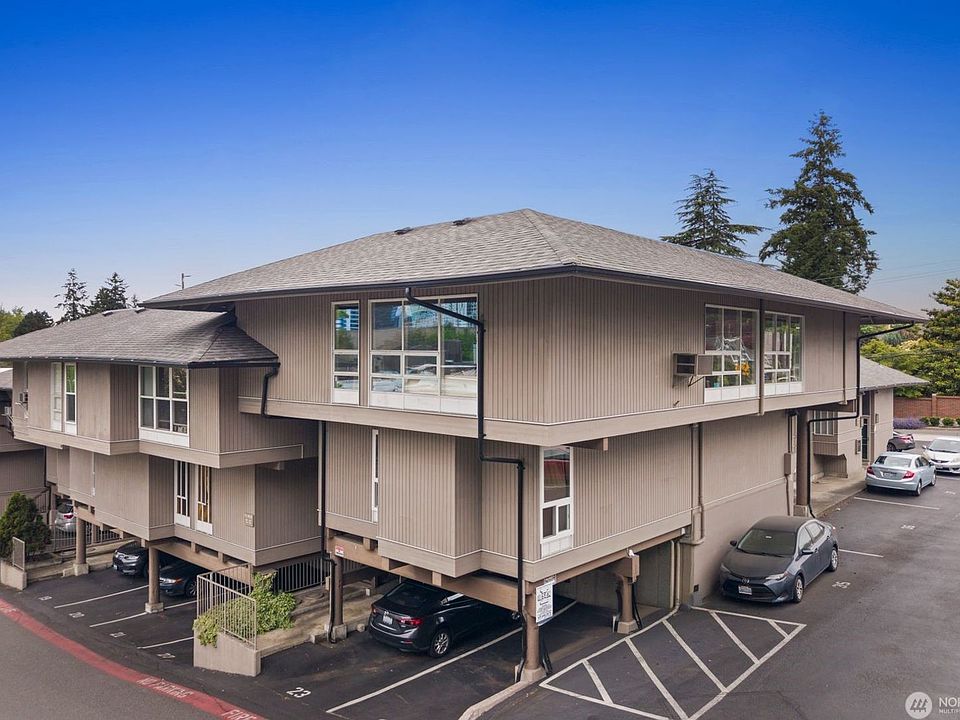 1st image of 952 100th Ave NE APT 237