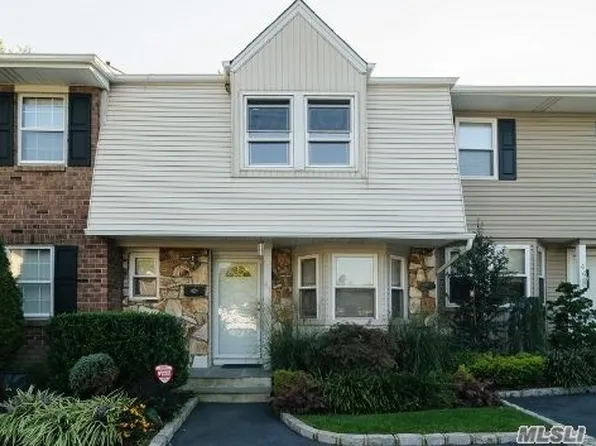 43 Manors Dr, Jericho, NY 11753