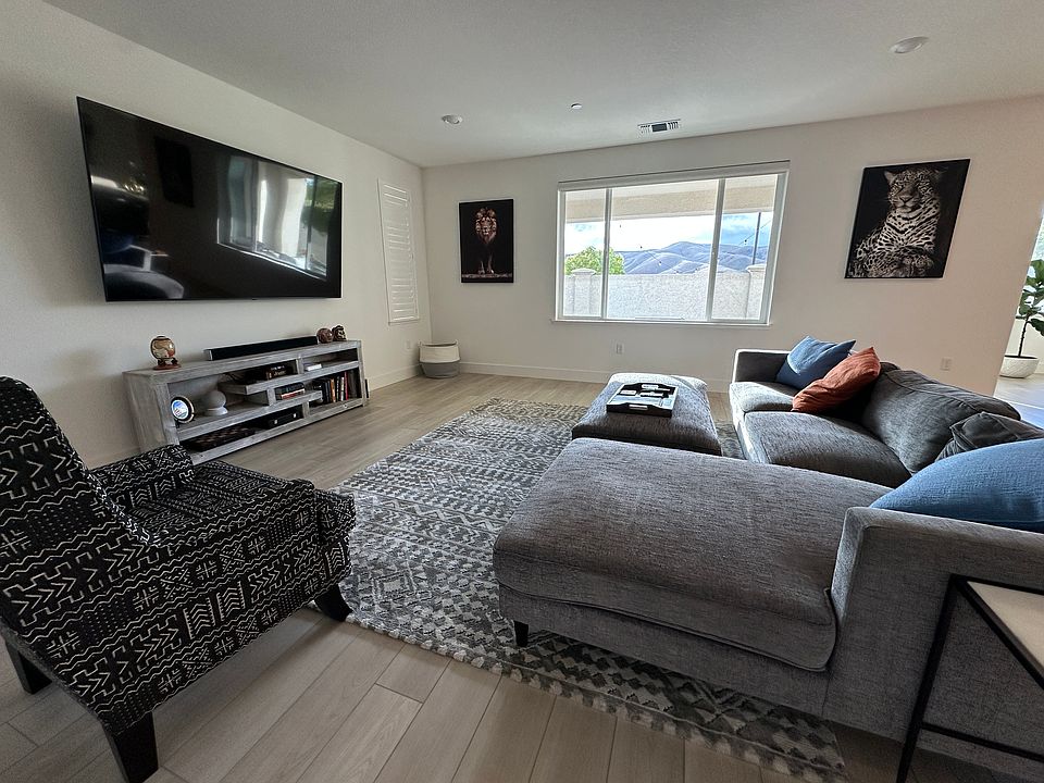 1st image of 2478 Elan Dr