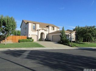 8725 Koto Dr, Elk Grove, CA 95624