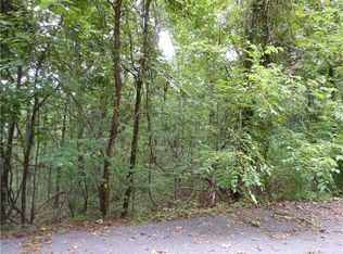 9 Singleton Dr, Bella Vista, AR 72715