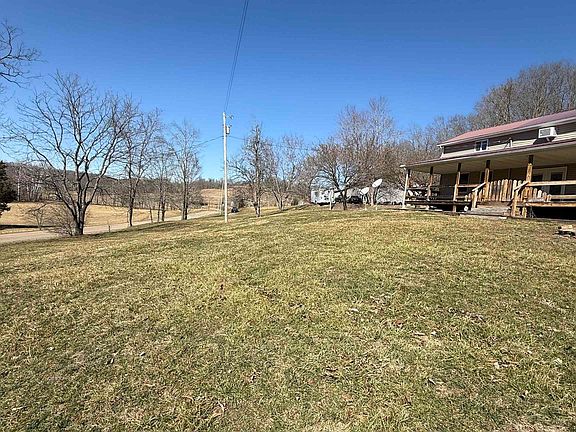 3rd image of 2145 County Road 62