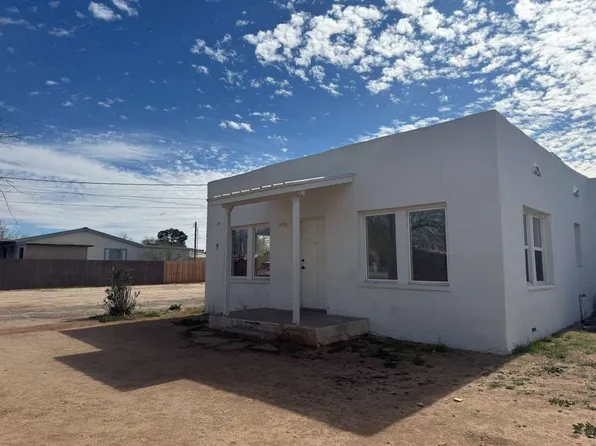 325 W King Rd #A, Tucson, AZ 85705