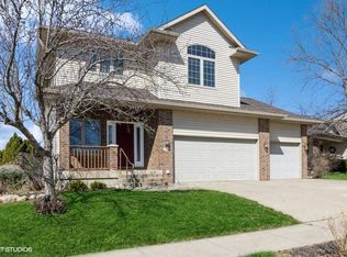 51 Ashford Pl, Iowa City, IA 52245