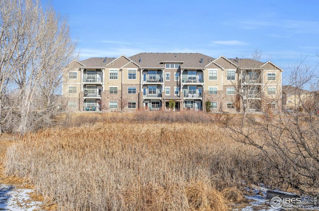4612 Hahns Peak Dr #102