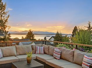 5530 SW Hanford St, Seattle, WA 98116