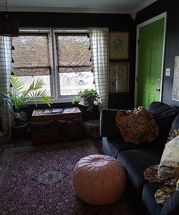 3rd image of 326 E Arthur St