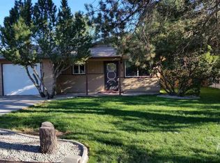 112 E 4th St N, Middleton, ID 83644