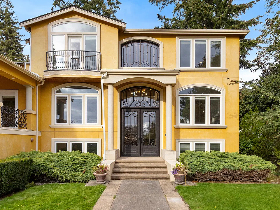 9430 Lake Washington Blvd NE
