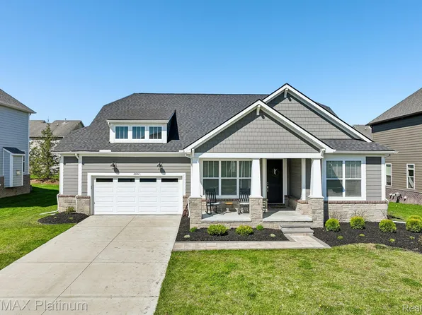 24261 Bay Laurel Ln, South Lyon, MI 48178