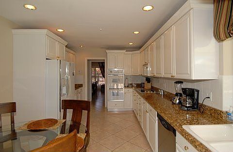 2nd image of 2864 NE 35th Ct