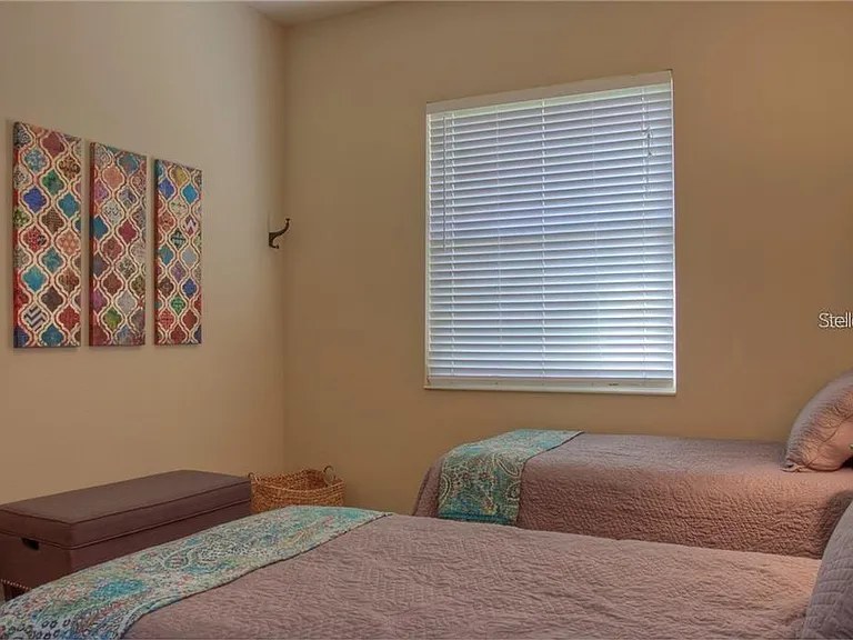 7348 Stanhope Ct — Photo 19