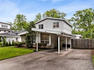 806 Lawler Ave, Wilmette, IL
