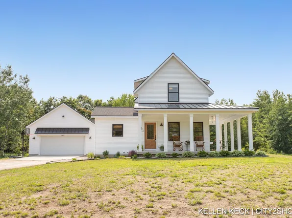 13077 116th Ave, Grand Haven, MI 49417