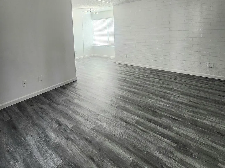 Park West Apartments — Photo 50