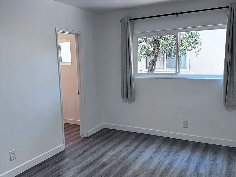 128 E Wakefield Ave. — Photo 15