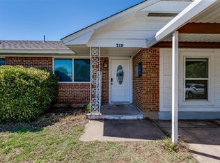 219 S Bristow Ave, Moore, OK 73160