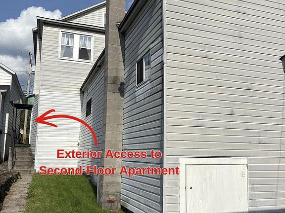3rd image of 621 Cedar St