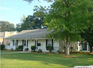 407 Conan Garden St SW, Decatur, AL 35603