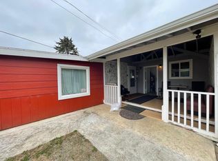 134 Grand Ave #1/2, Crescent City, CA