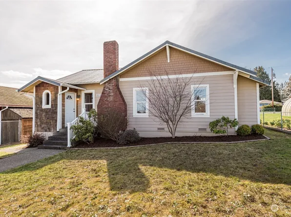 808 W 6th Street, Port Angeles, WA 98363