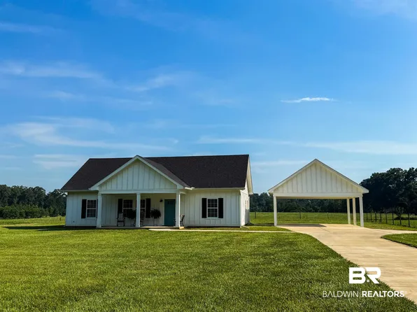 292 Georgia Ln, Brewton, AL 36426